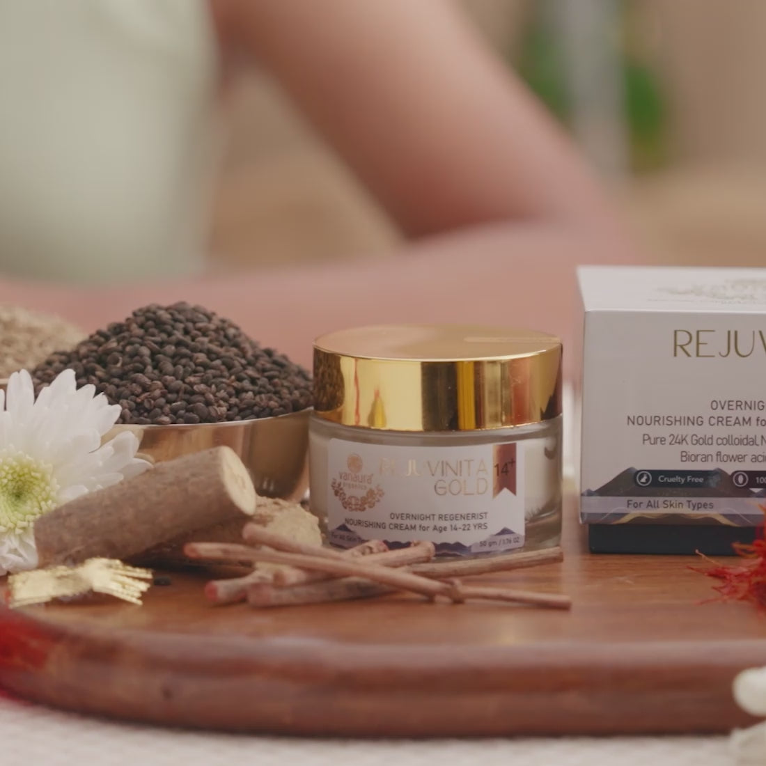 Rejuvinita gold 14+ (for 14 -22 yrs)-Overnight Regenerist Nourishing Cream- 50g